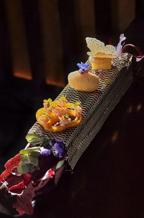 Santa Marta Marriott Resort Playa Dormida presenta su Marriott Bonvoy Moment con Chef Estrella Michelin