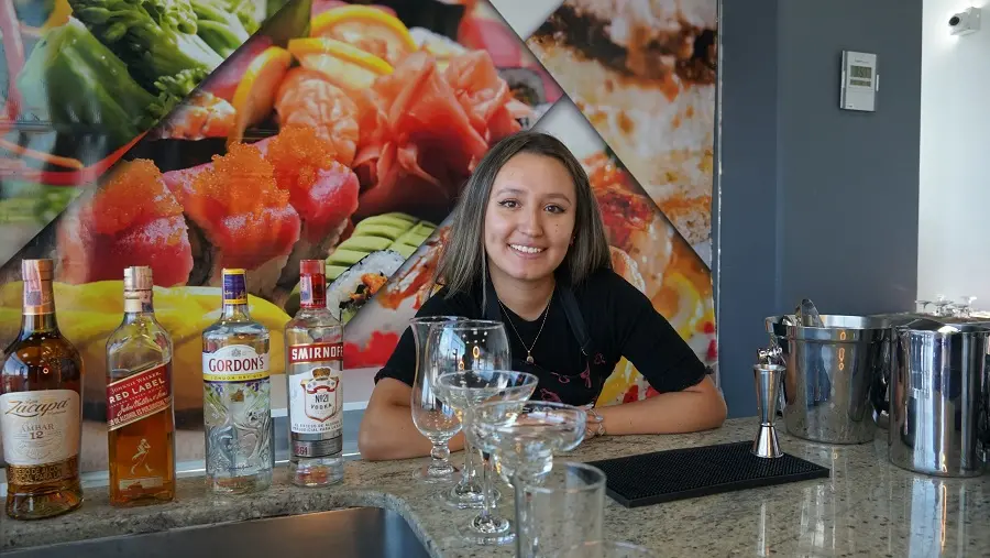 Curso gratis de coctelería y ventas en Bogotá, Cali y Medellín. Conozca cómo puede aplicar   