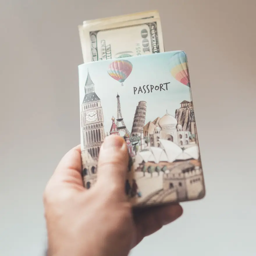Siete consejos inteligentes de Booking.com para ahorrar durante los viajes 
