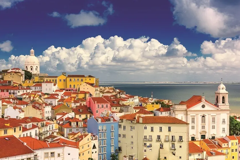 Qatar Airways anuncia la reanudación de vuelos a Lisboa, Portugal