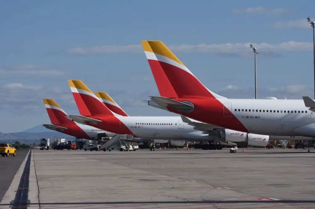 Aviones T4 40d46 1 1024x682
