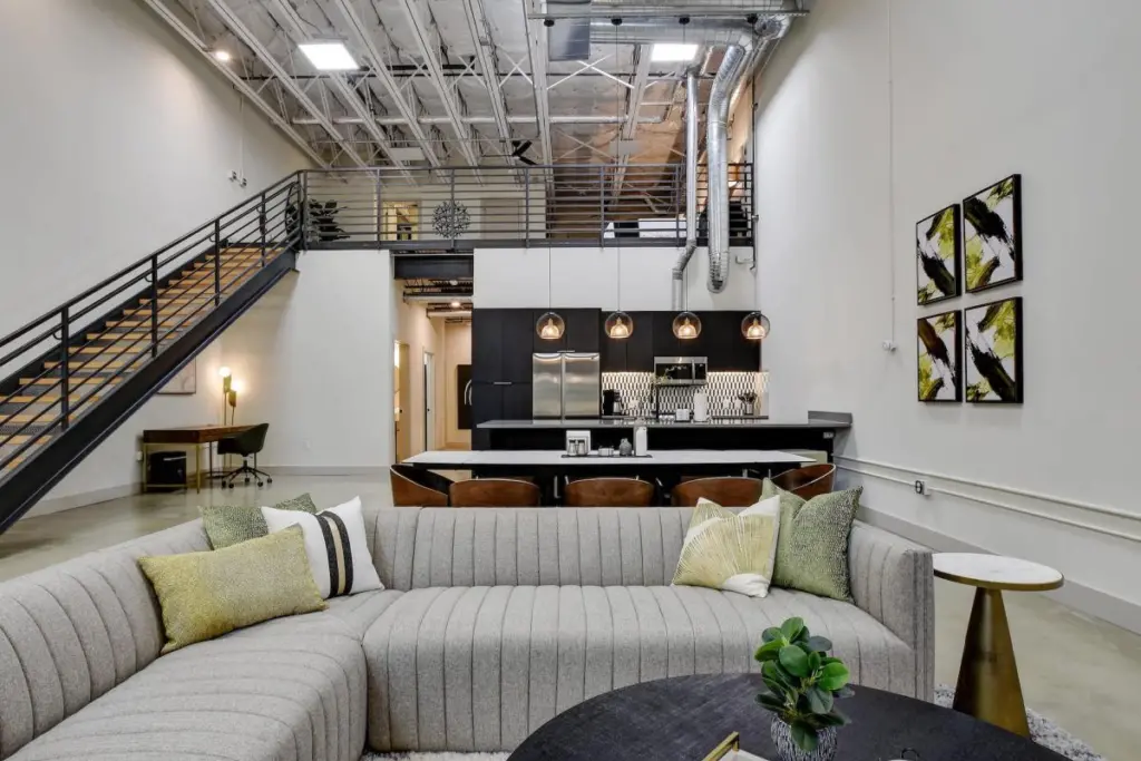 Aequilibria Premium Rentals 1024x683