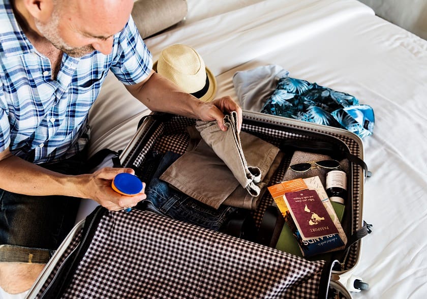 6 infaltables que debes empacar en tu maleta para estas vacaciones de mitad de año