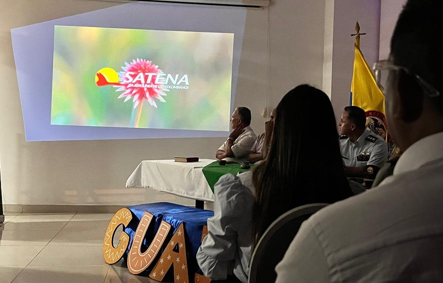 SATENA realizó lanzamiento de su libro en Inírida, Guainía