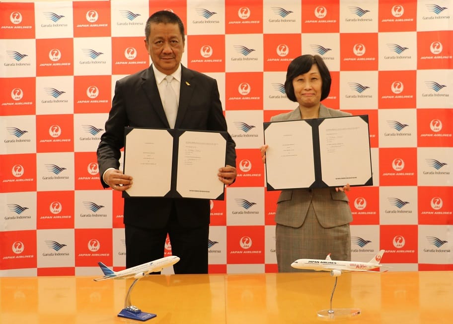 Garuda Indonesia y Japan Airlines esperan lanzar un negocio conjunto