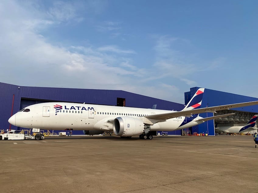 LATAM Airlines Brasil invierte US$7 millones en la base de mantenimiento de aviones más grande de Sudamérica