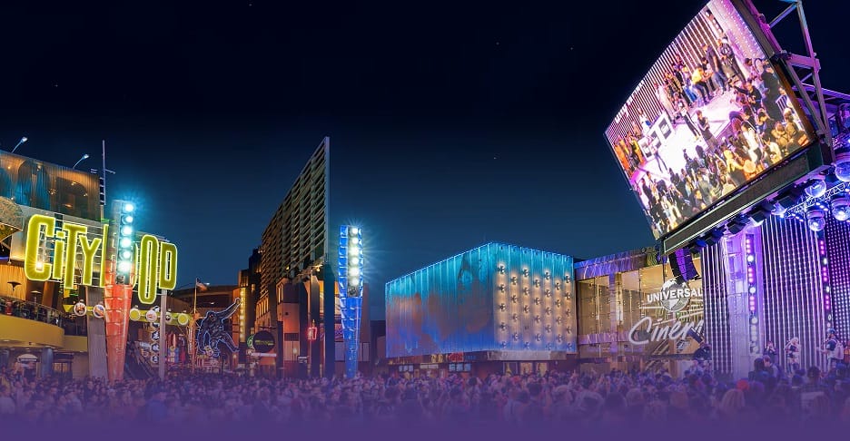 Universal CityWalk Hollywood celebra el 50 aniversario de Hello Kitty