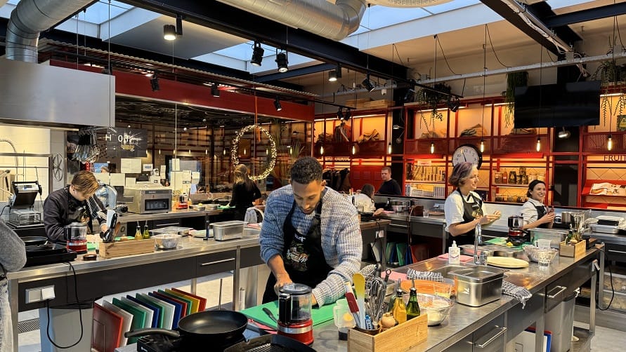 A Taste of Indonesia, donde los influencers holandeses experimentan las especias, la cultura y la cocina