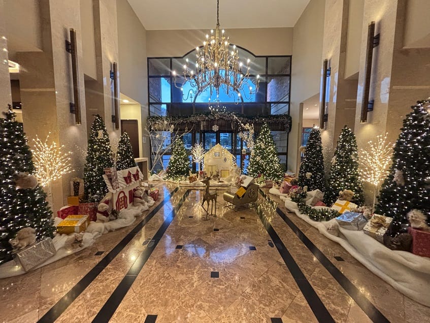 Plan Navideño en Bogotá: Disfrute la navidad con comodidad y estilo en Casa Dann Carlton Hotel & SPA