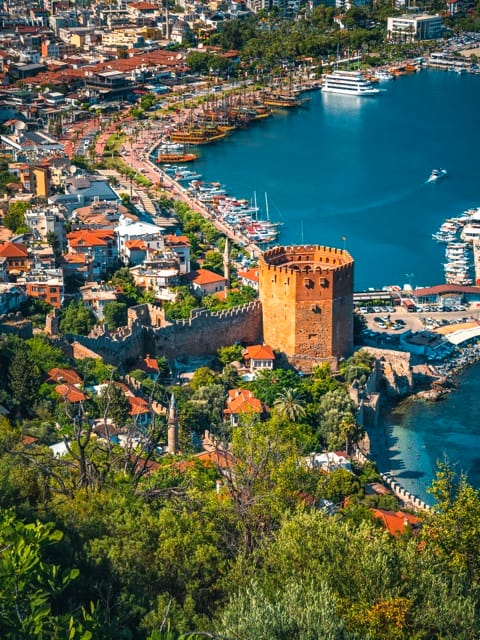 Antalya, la joya del Mediterráneo en Turquía que debes visitar en 2025