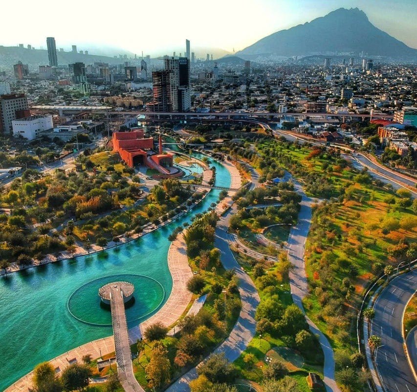 Sectur estima derrama económica de más de 50 mil mdp para primer puente de 2025; 3.2% más que en 2024