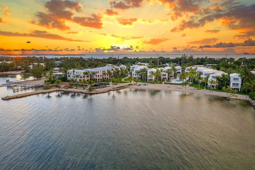 Las Islas de Islamorada lanzan ventas inmobiliarias en los Cayos Superiores de Florida