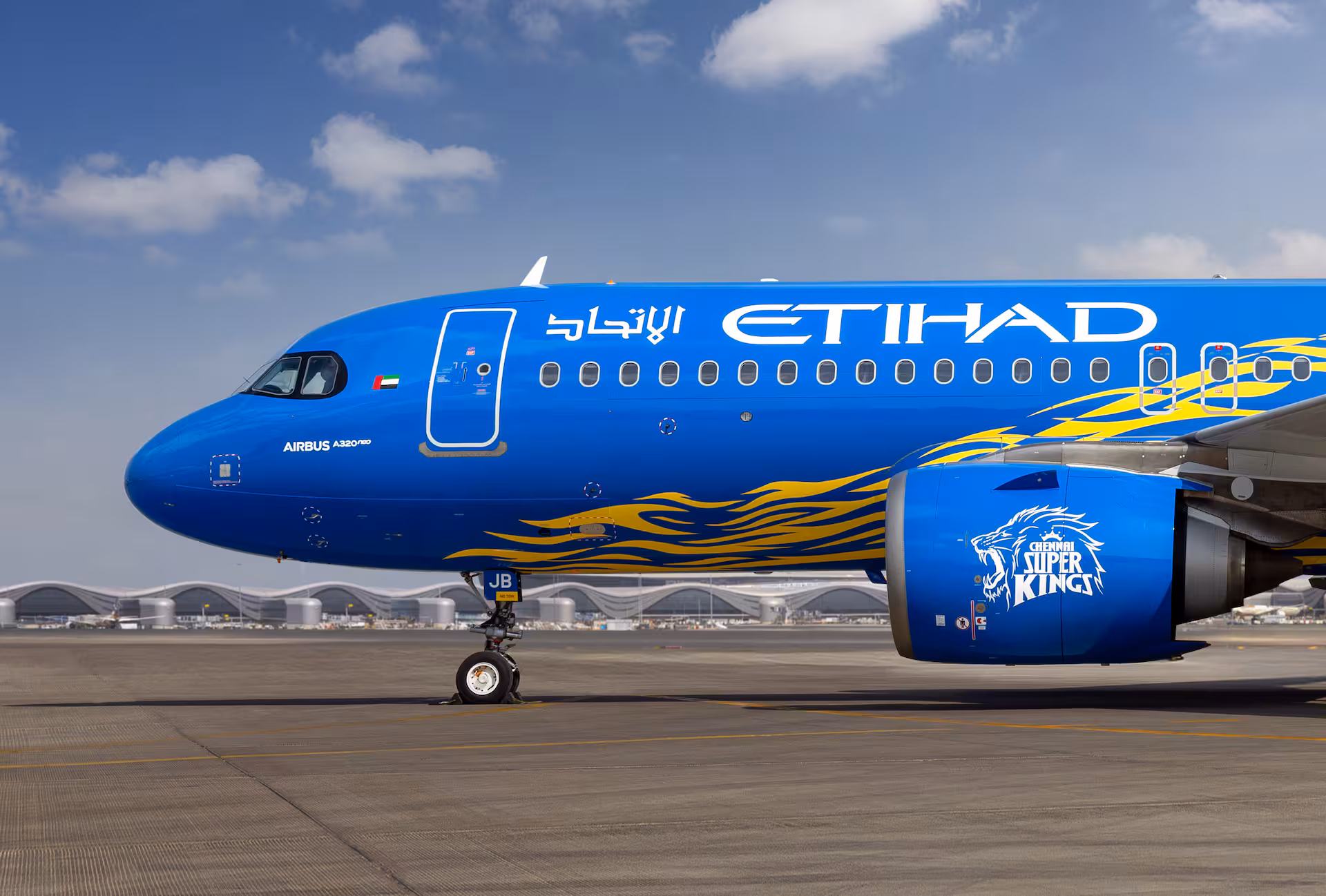 Chennai Super Kings da la bienvenida a Etihad Airways en la parte delantera de la camiseta