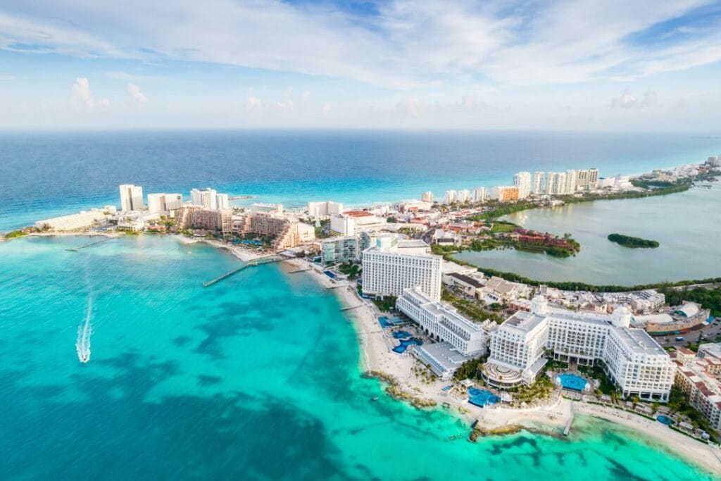 México y Cancún: Semana Santa por partida doble