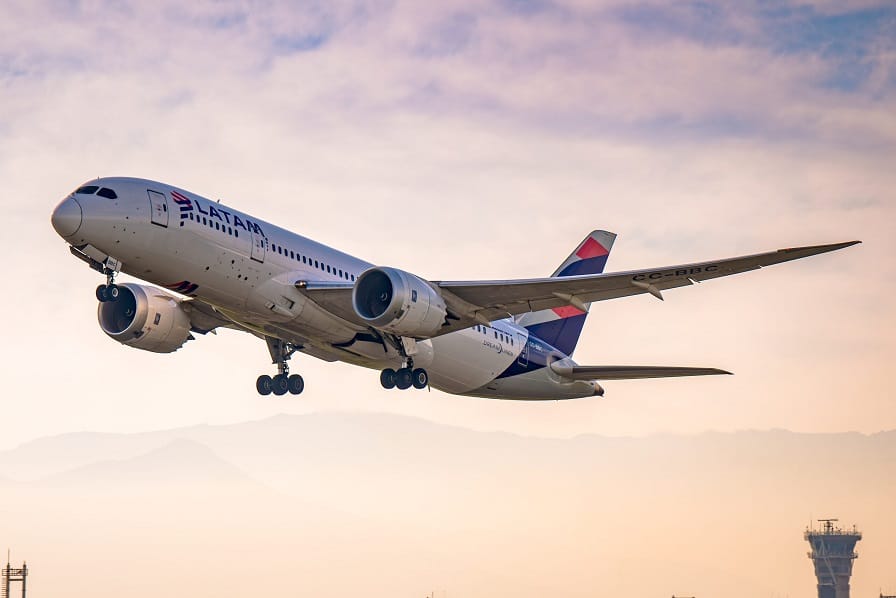 LATAM Airlines Colombia expande su oferta internacional y consolida su fortaleza operacional en el país