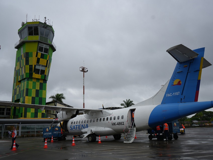 SATENA refuerza conectividad aérea con 31 vuelos semanales entre Medellín y Quibdó ante emergencia vial