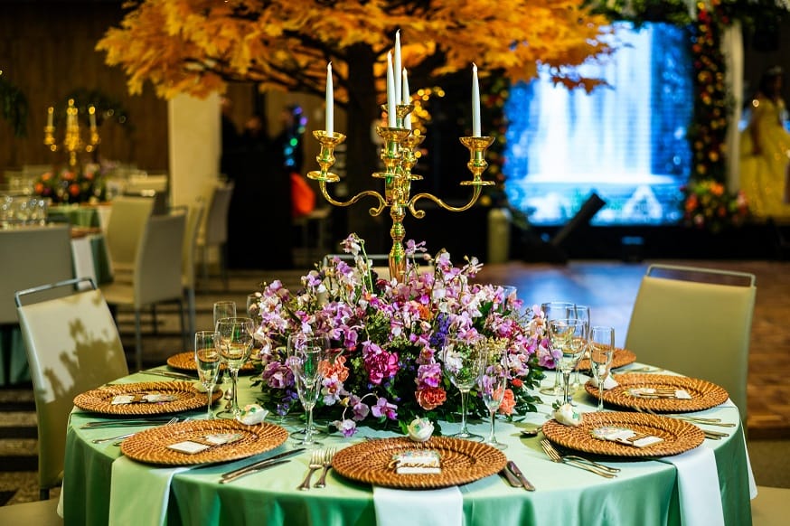 Recomendaciones de expertos: eventos más íntimos, colores tropicales y bodas Pet Friendly