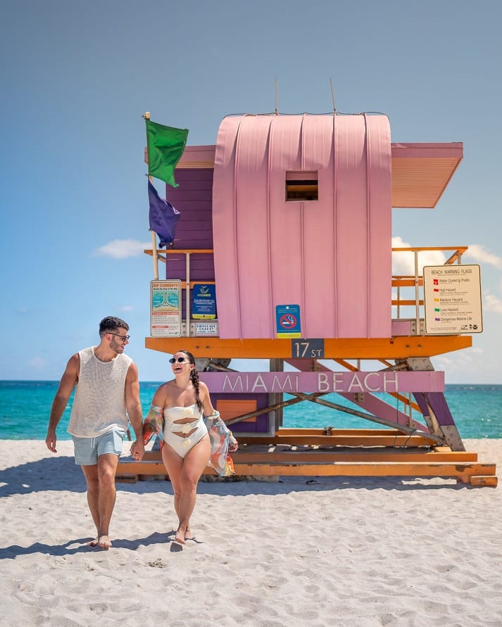 Diseñado con estilo, Miami Beach ofrece hoteles elegantes, destinos gastronómicos y experiencias de compras exclusivas