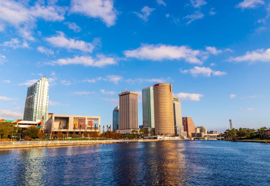 Bogotá y Medellín más cerca de Tampa Bay con nuevas rutas aéreas gracias a Avianca
