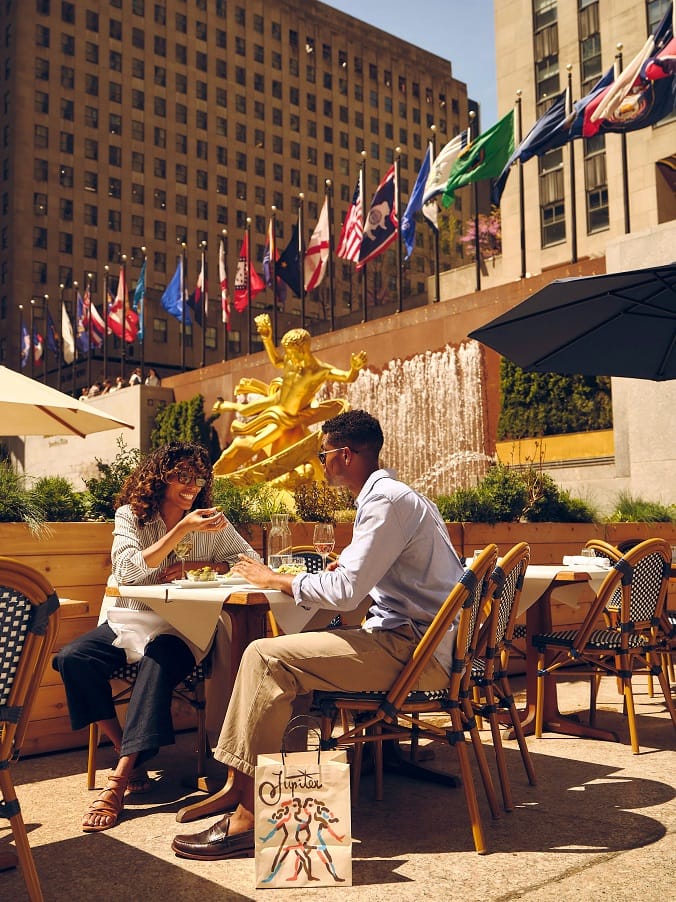 ¿Vas a Nueva York? Este es el nuevo plan imperdible del verano en el Rockefeller Center