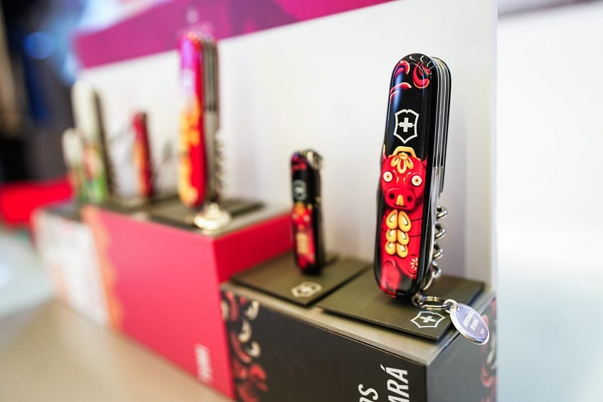 Mincetur y Victorinox presentan colección que proyecta la artesanía peruana al mundo