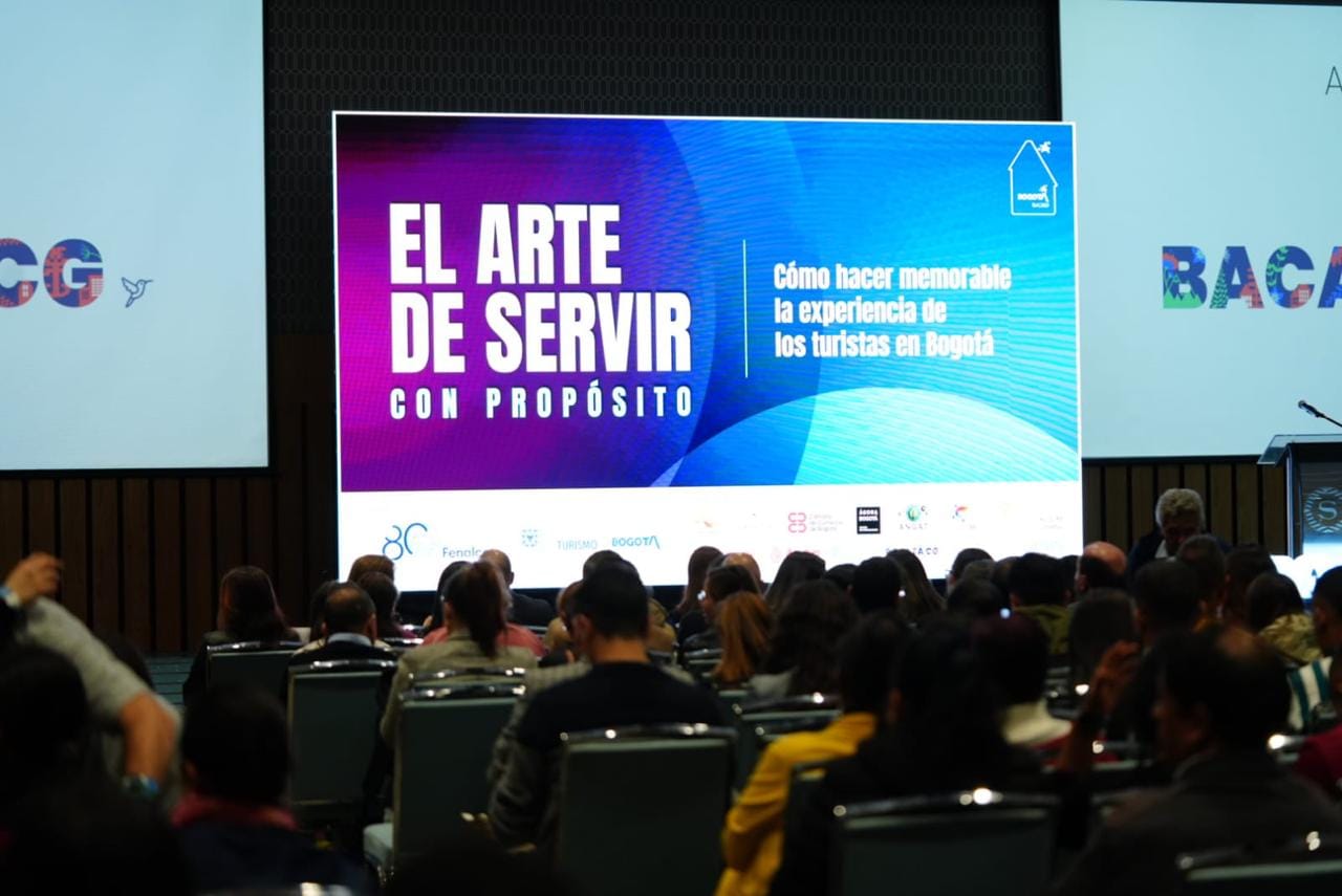 600 actores del turismo fortalecen capacidades para hacer del servicio al cliente una experiencia inolvidable