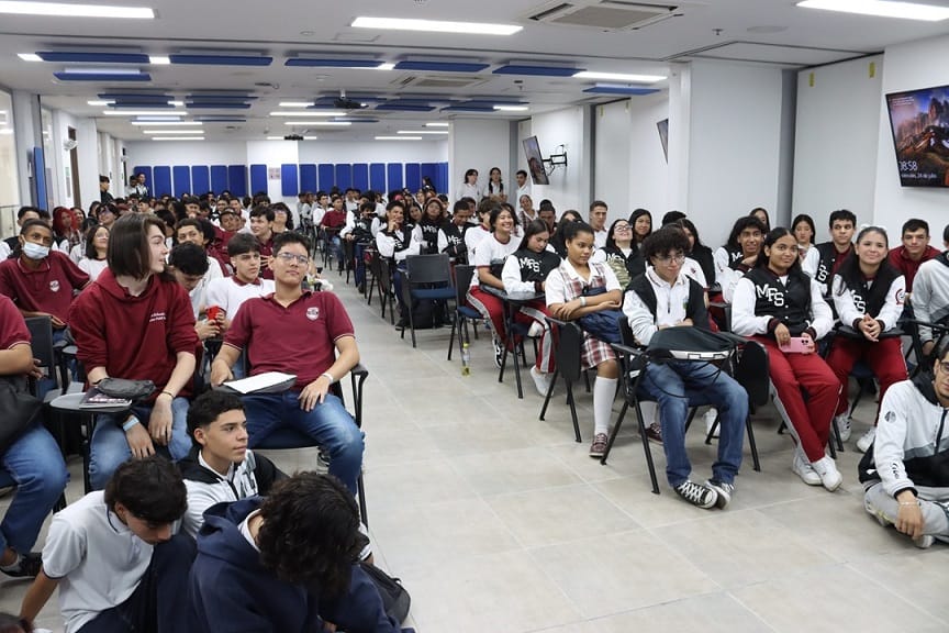 MinComercio y Politécnico Grancolombiano lanzan convocatoria nacional para que colegios públicos se conviertan en líderes del turismo sostenible