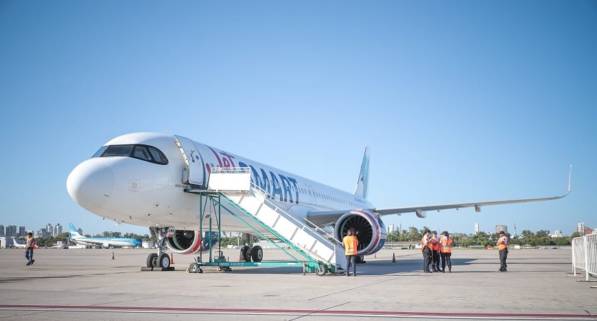 JetSMART acelera su expansión en Suramérica con el inicio de vuelos internacionales desde Colombia hacia República Dominicana