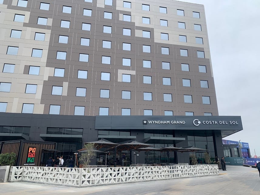 Inicia operaciones Wyndham Grand en Lima