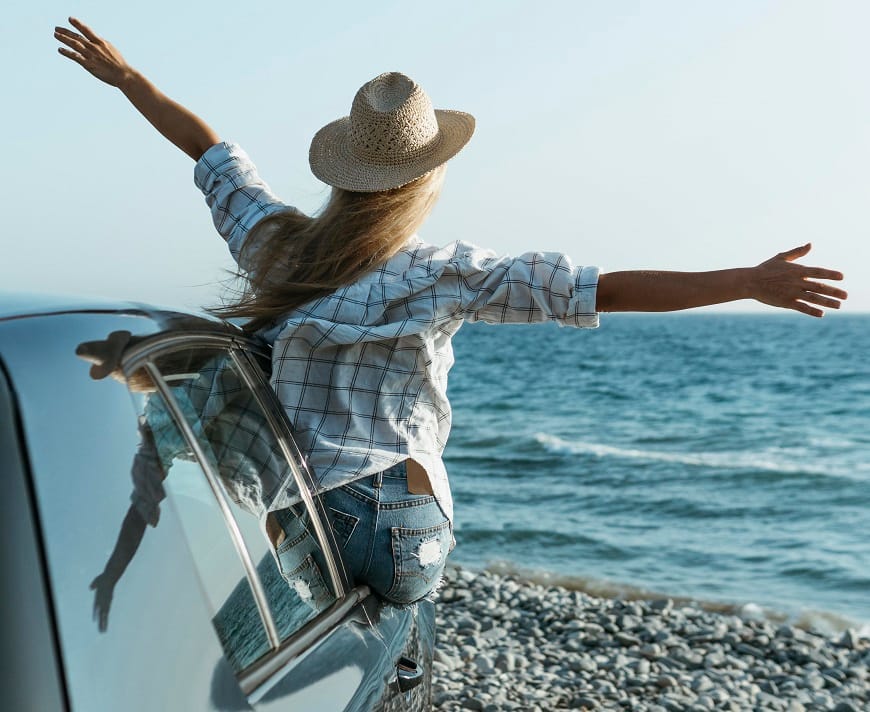 Viajes se consolidan como inversión en bienestar: colombianos realizan en promedio cuatro viajes al año