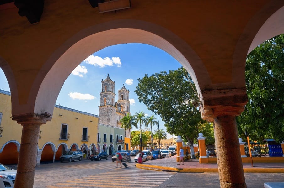 Mejora el gasto de visitantes extranjeros en México durante las Vacaciones de Verano 2025