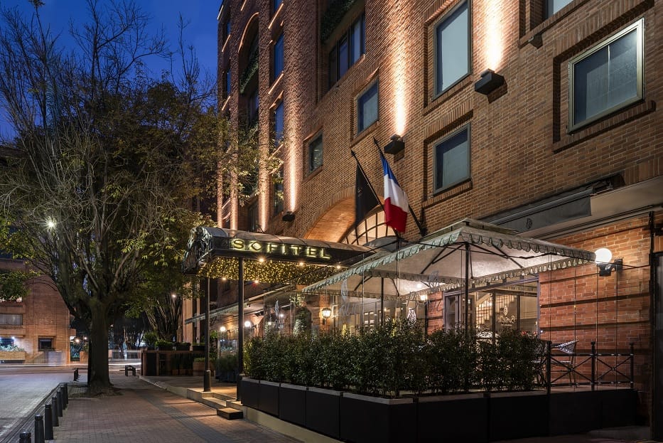 Sofitel Bogotá Victoria Regia recibe la Medalla al Mérito Turístico 2025 y el Premio a la Calidad Turística