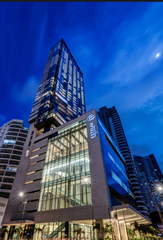 Estelar Cartagena de Indias, ganador del Luxury Lifestyle Awards 2025 como Mejor Hotel de Lujo Bleisure en Cartagena