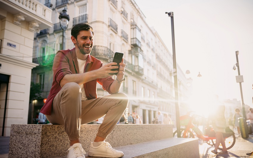 Civitatis presenta su nueva app: un compañero de viaje con IA