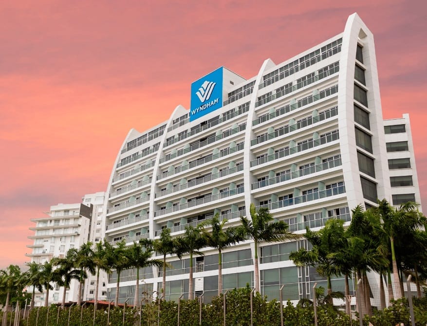 Wyndham Manta Sail Plaza consolida su liderazgo hotelero en la costa ecuatoriana