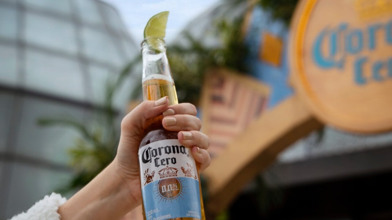 Corona asegura el sol en el Festival Estéreo Picnic y se une como cerveza oficial