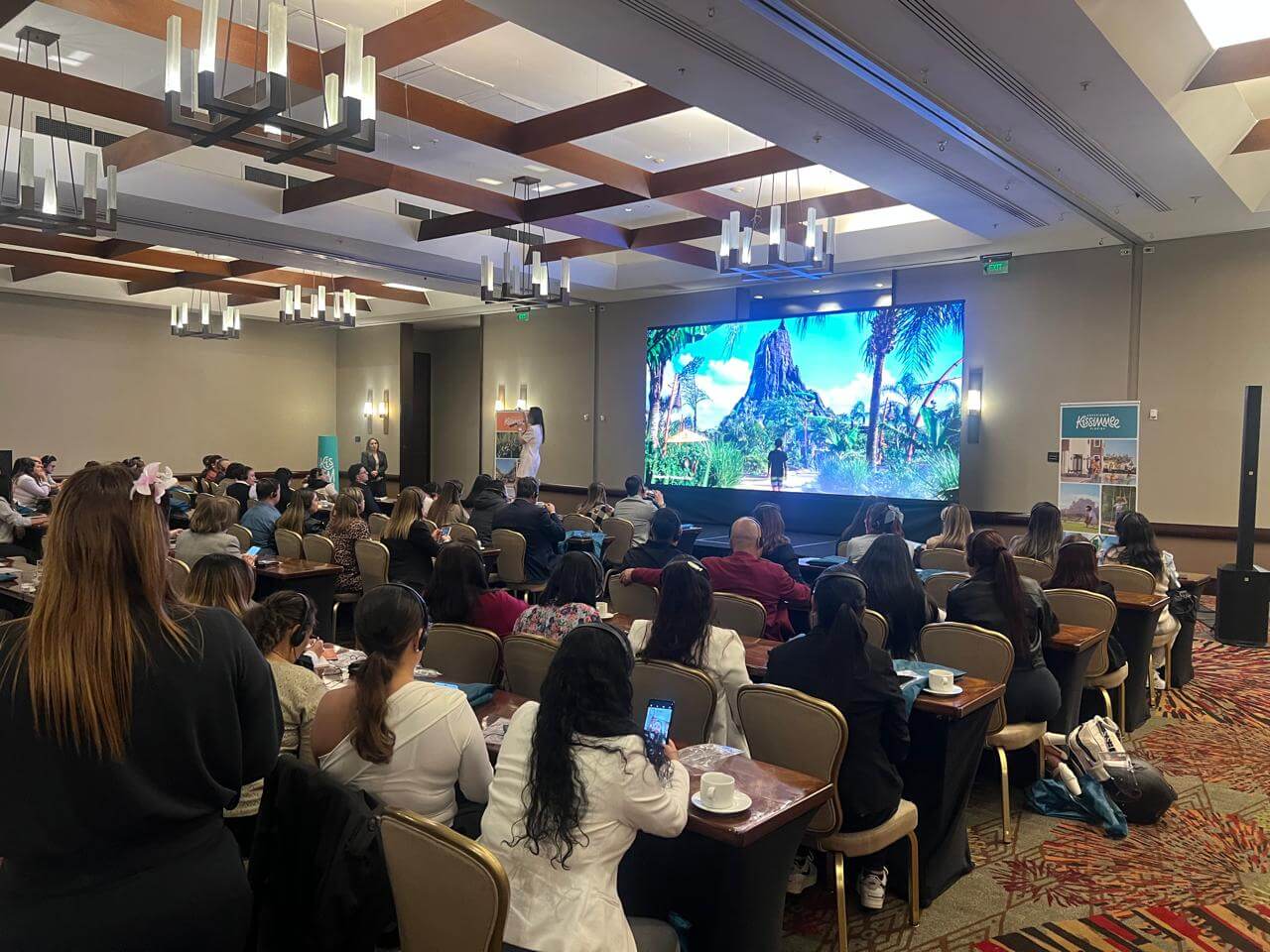 Experience Kissimmee Roadshow se realizó por primera vez en Colombia Experience Kissimmee Roadshow se realizó por primera vez en Colombia