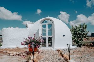 Un viaje espacial sin salir de la Tierra: estancias en la plataforma Airbnb bajo las estrellas