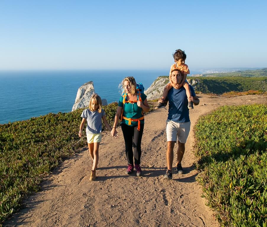 El 92% de los colombianos prioriza viajar en familia: en su día, Booking.com destaca destinos ideales para todos