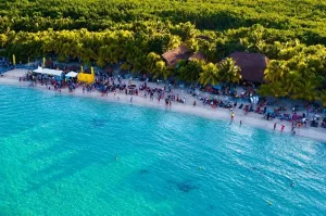Entre arrecifes, mar turquesa y selva: así se vive el turismo deportivo en el Caribe Mexicano