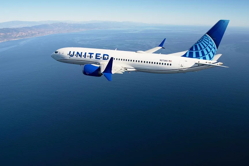 United reanudará los vuelos directos entre Houston y Caracas max+8