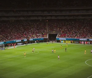 Tendencia del turismo de estadios: la pasión que lleva a los colombianos a recorrer el mundo