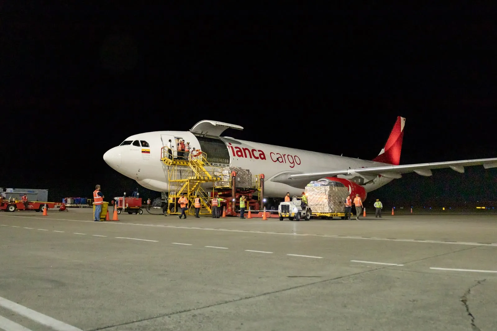 Avianca moviliza más de 150 toneladas de ayuda humanitaria hacia el suroccidente colombiano en respuesta al terremoto