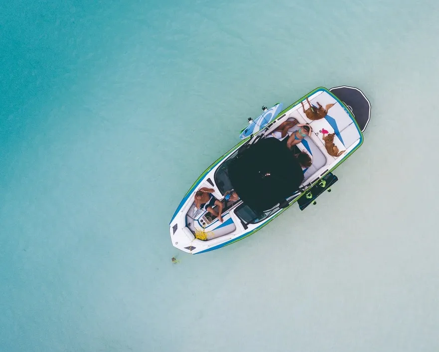 Bacalar impulsa la tendencia del turismo sin prisa en el Caribe Mexicano a través de su oferta de cenotes y agua dulce