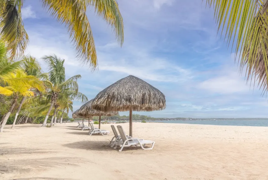 Cuándo conviene viajar a Barú y qué incluye un resort todo incluido en la península